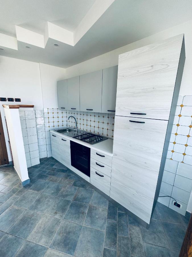 Newhouse Victoria - Sea View Apartment Неттуно Екстер'єр фото