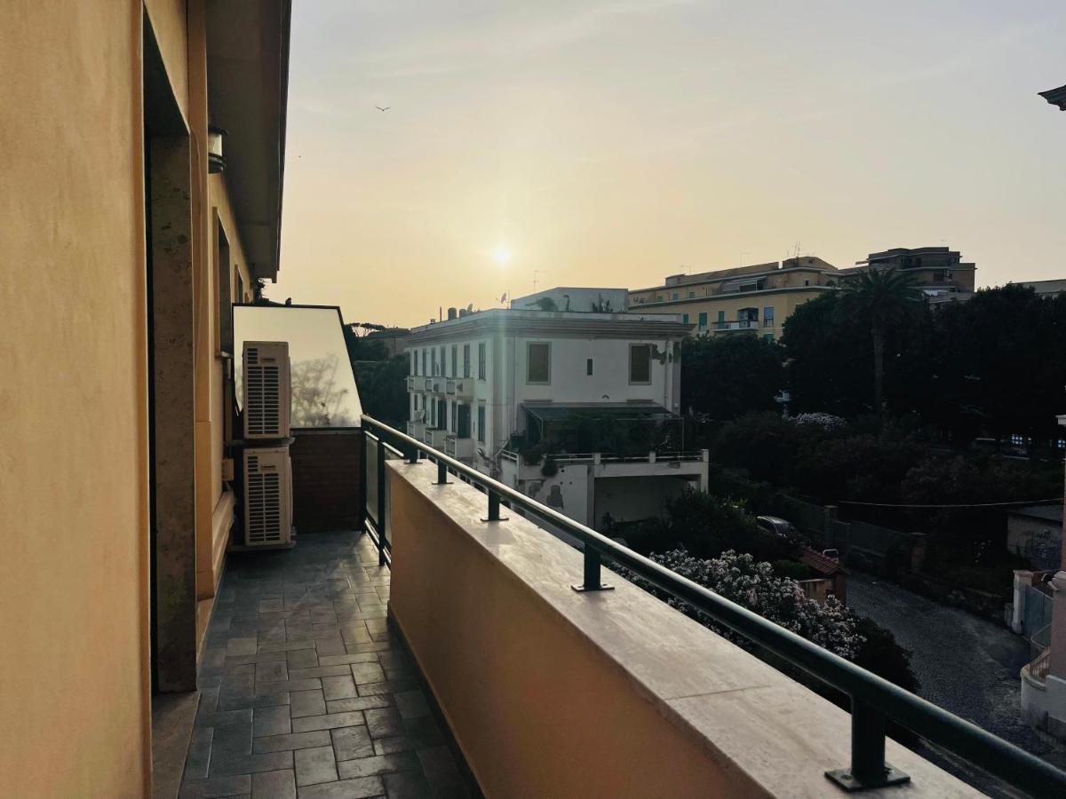 Newhouse Victoria - Sea View Apartment Неттуно Екстер'єр фото